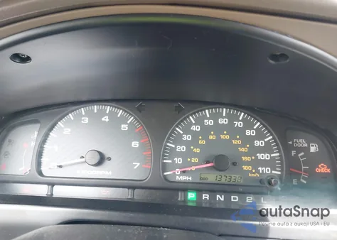 2000 Toyota 4Runner Sr5 V6 z USA, uszkodzony, nr VIN JT3GN86R6Y0178824